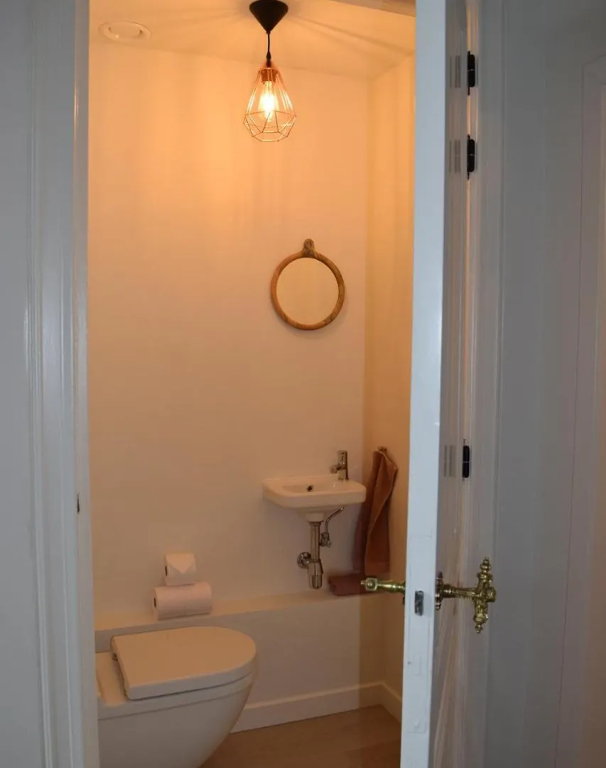 Apartment Holiday Home La Petite Maison Ghent